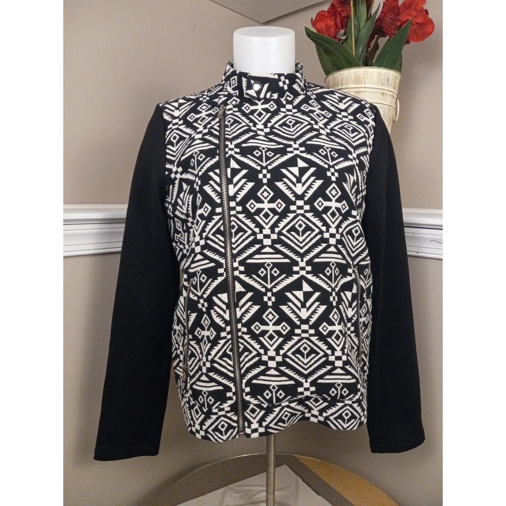 Forever 21‎ Womens Junior  Black/white Astec Long Sleeve Jacket Size M